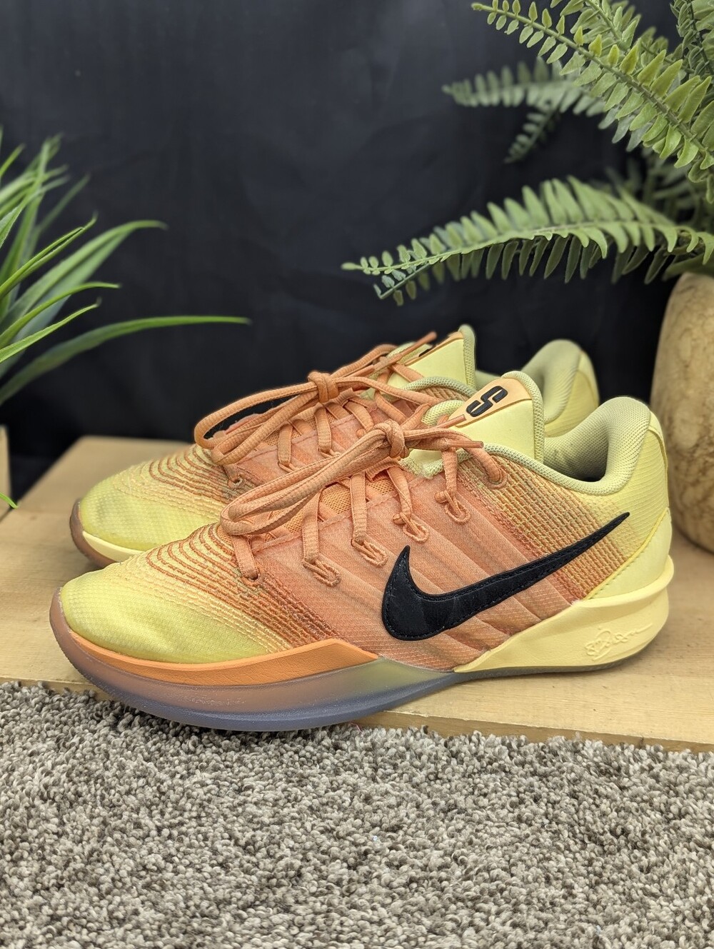 Nike Sabrina 3 All Star Women's Size 7.5 Running Walking Casual Comfort Shoes
